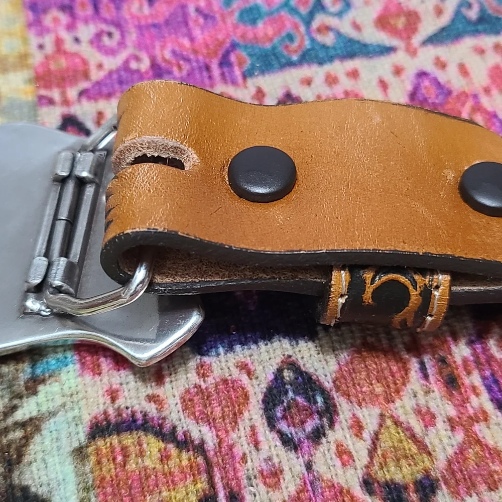 Western Bullhead Belt Buckle and Leather Strap
